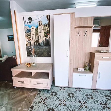 Apartment Near The Old Town Of Kotor 코토르 외부 사진